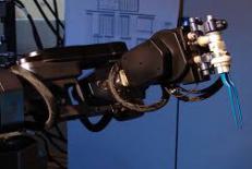 دانلود مقاله ربات جديد نگهدارنده دوربين در جراحي لاپاروسکوپي 